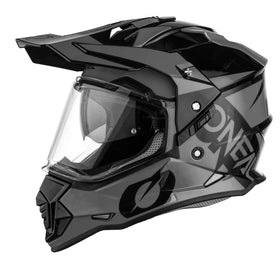O'NEAL Sierra front view showing helmet shape and safety certification for confident rides
