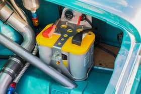 OPTIMA YELLOWTOP powering car audio system showing steady accessory support