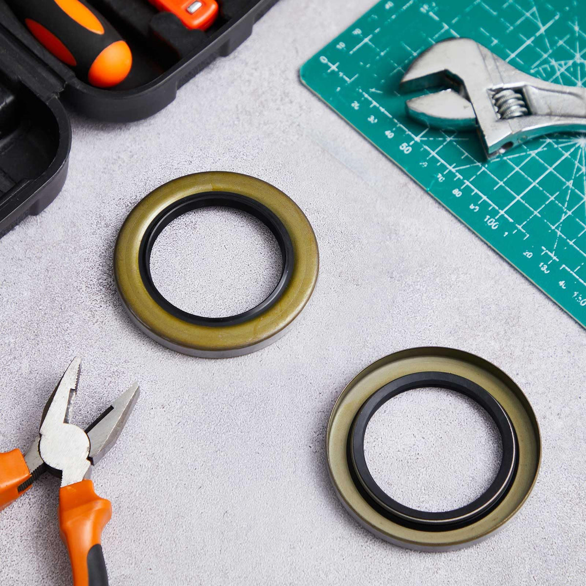 Otoolling side profile highlighting ID 2.250" x OD 3.376" precise sizing