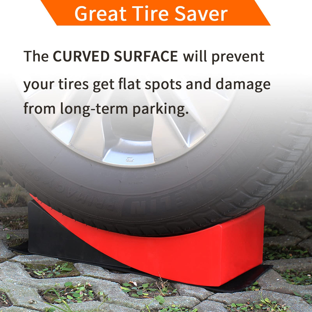OULEME in-use image with RV on ramps demonstrating fast leveling and steady support