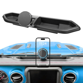 OUSUWO front view mounted on Wrangler dashboard showing secure placement and neat look