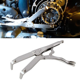 P1TOOLS close-up of hardened jaws highlighting durable grip to protect hub teeth during repairs