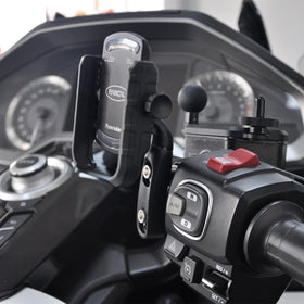 PANICAL clamp close-up showing durable construction and stable grip