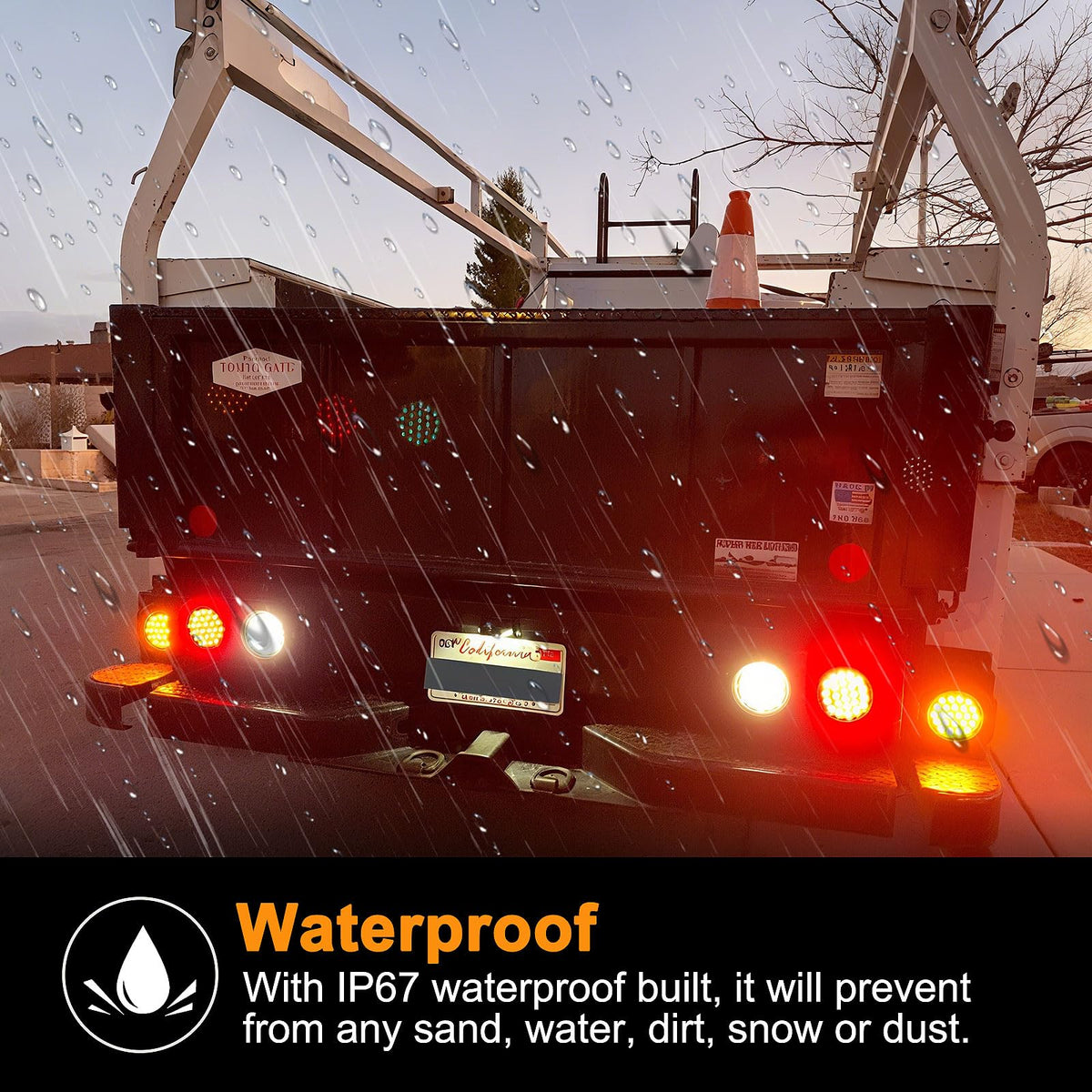 Partswcgg submerged to show IP67 waterproof protection and reliability