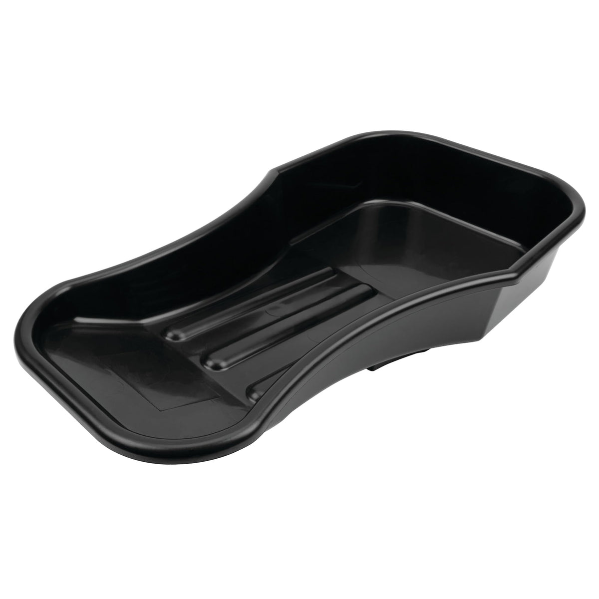 Performance Tool pan next to measuring cup showing 2.8 quart capacity benefit