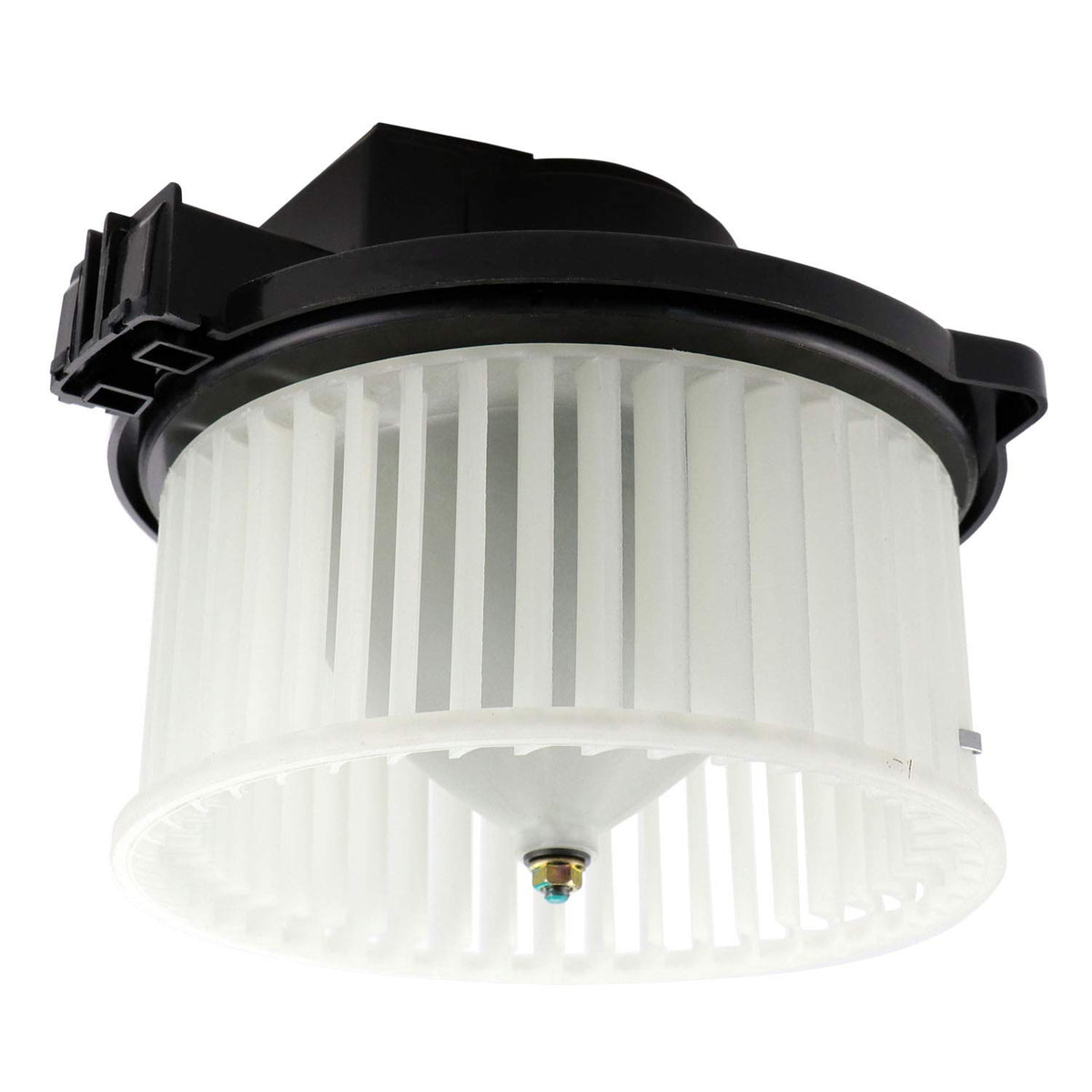 PetMigo fan wheel close-up highlighting balanced vanes for quieter operation