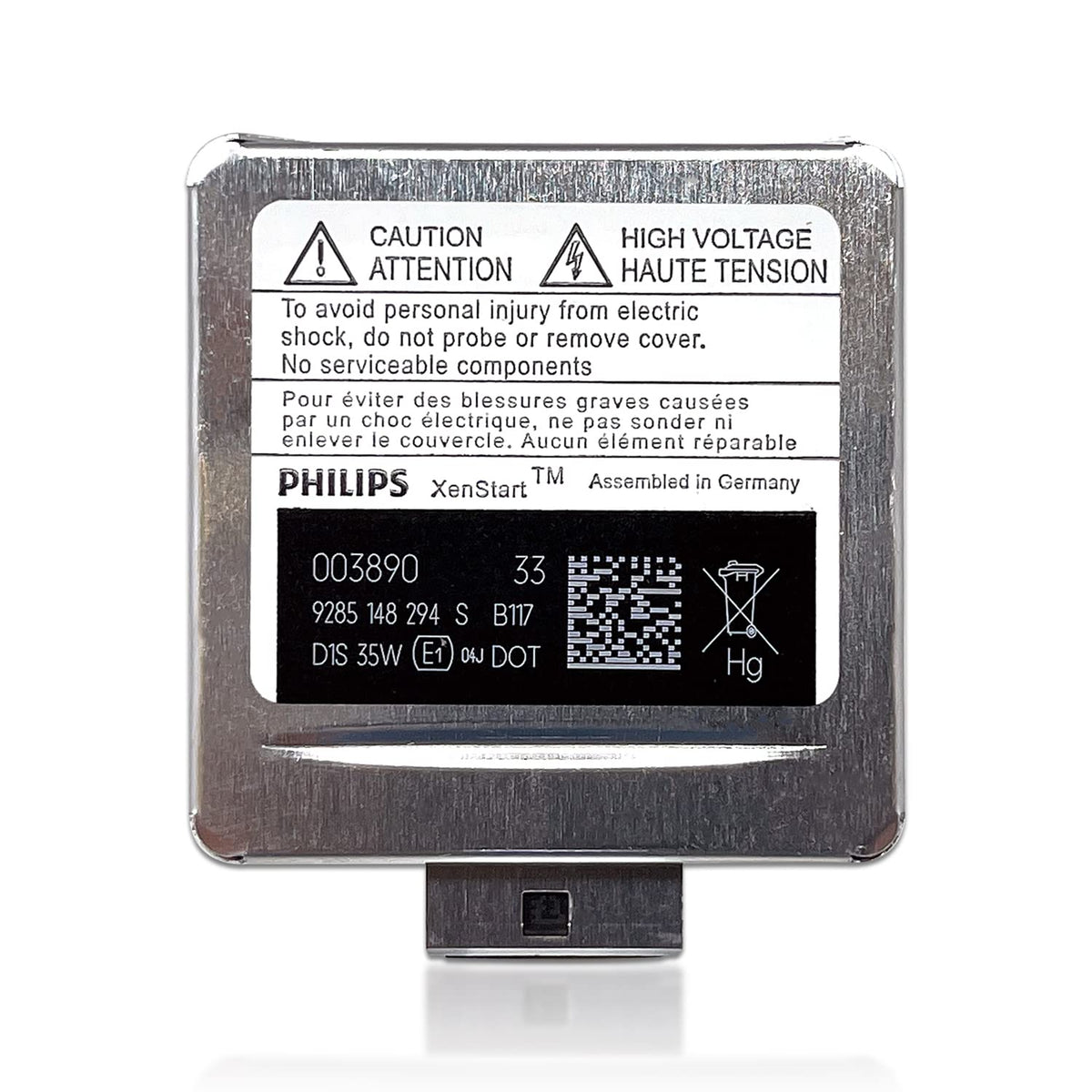 PHILIPS D1S bulb next to ruler showing PK32d‑2 base and accurate D1S dimensions