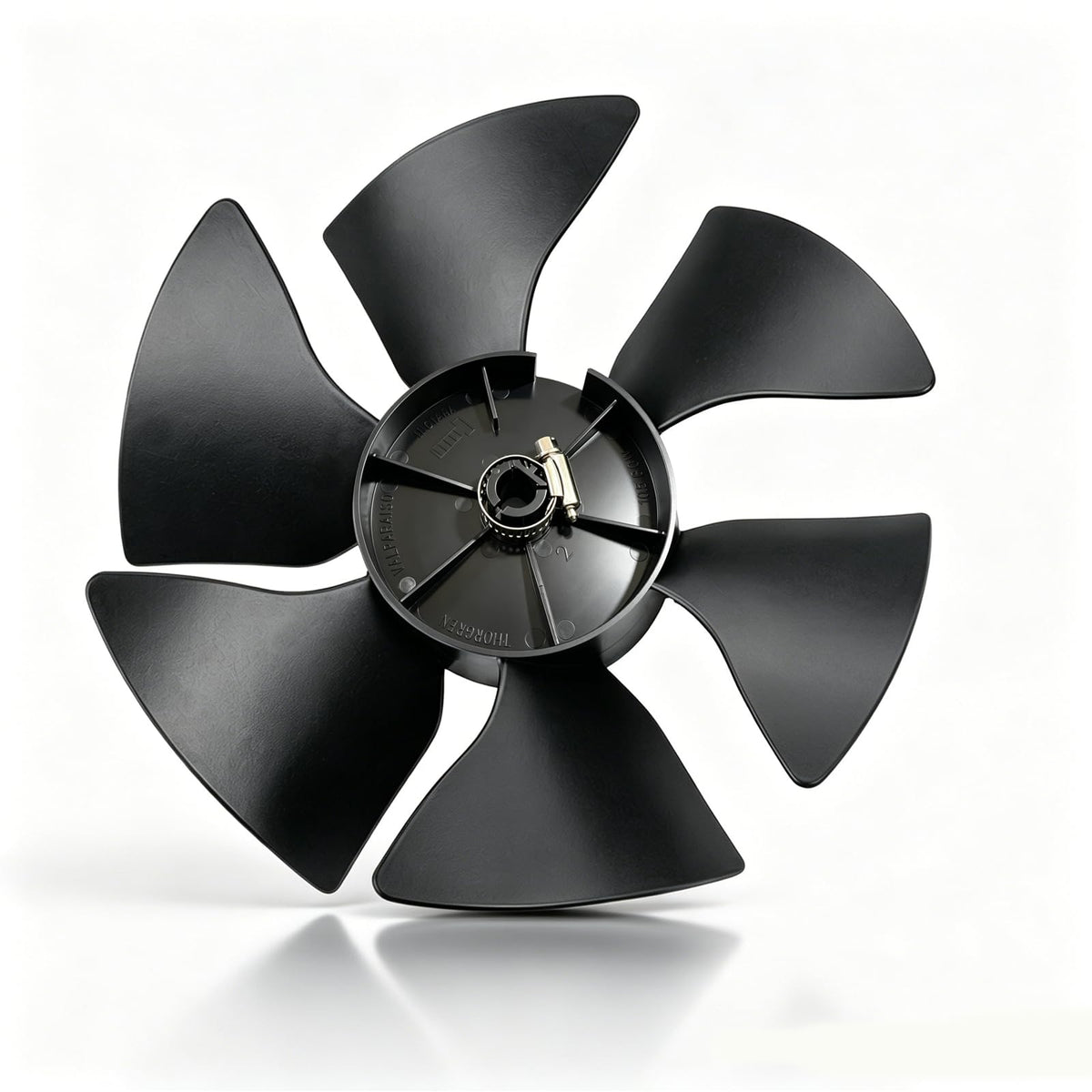 PIHIL front view of 3313107.015 fan blade showing full profile and fit benefits