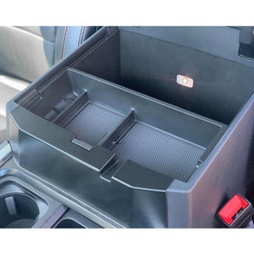 PIMCAR image focusing on molded label and high-quality ABS material