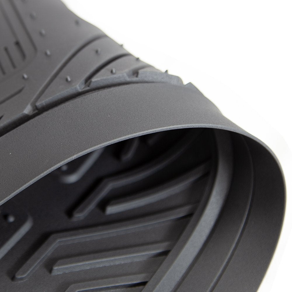 Plasticolor Jeep logo close-up on mat highlighting durable printed graphics