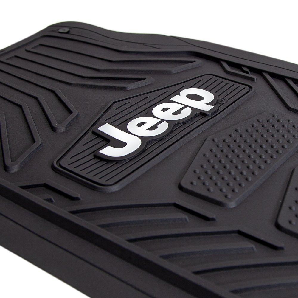Plasticolor Jeep rear mats displayed with size comparison and protection benefit