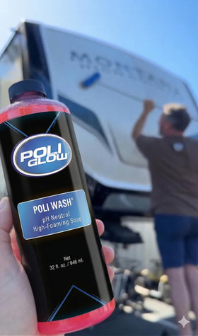 Poli Glow foam texture on surface illustrating thick suds and lift