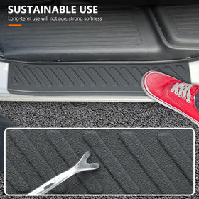 powoq close-up of textured TPE surface showing anti-slip stripes and durability