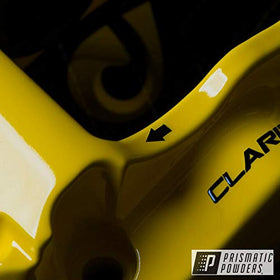 PRISMATIC POWDERS high-gloss wheel close-up displaying mirror-like clarity and depth