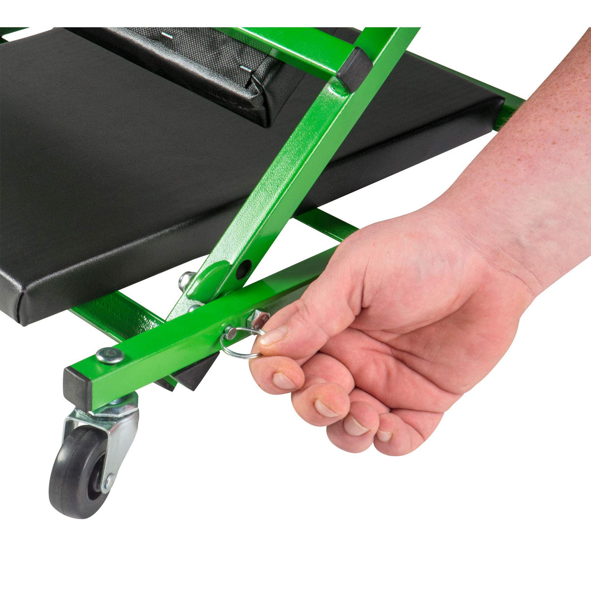 Pro-LifT six swivel caster close-up for smooth mobility benefit