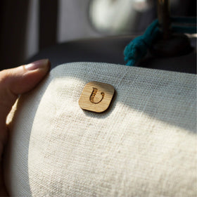 PURGGO in tidy car interior delivering natural, fragrance-free air