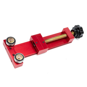 Qagea front view showing whole oil filter cutter and its compact design benefit