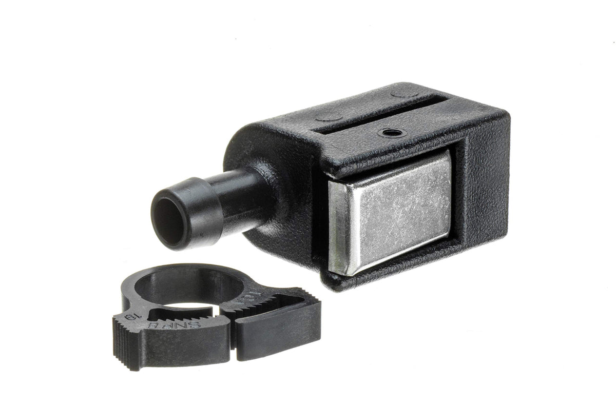 Quicksilver fitting installed on outboard demonstrating reliable connection benefit