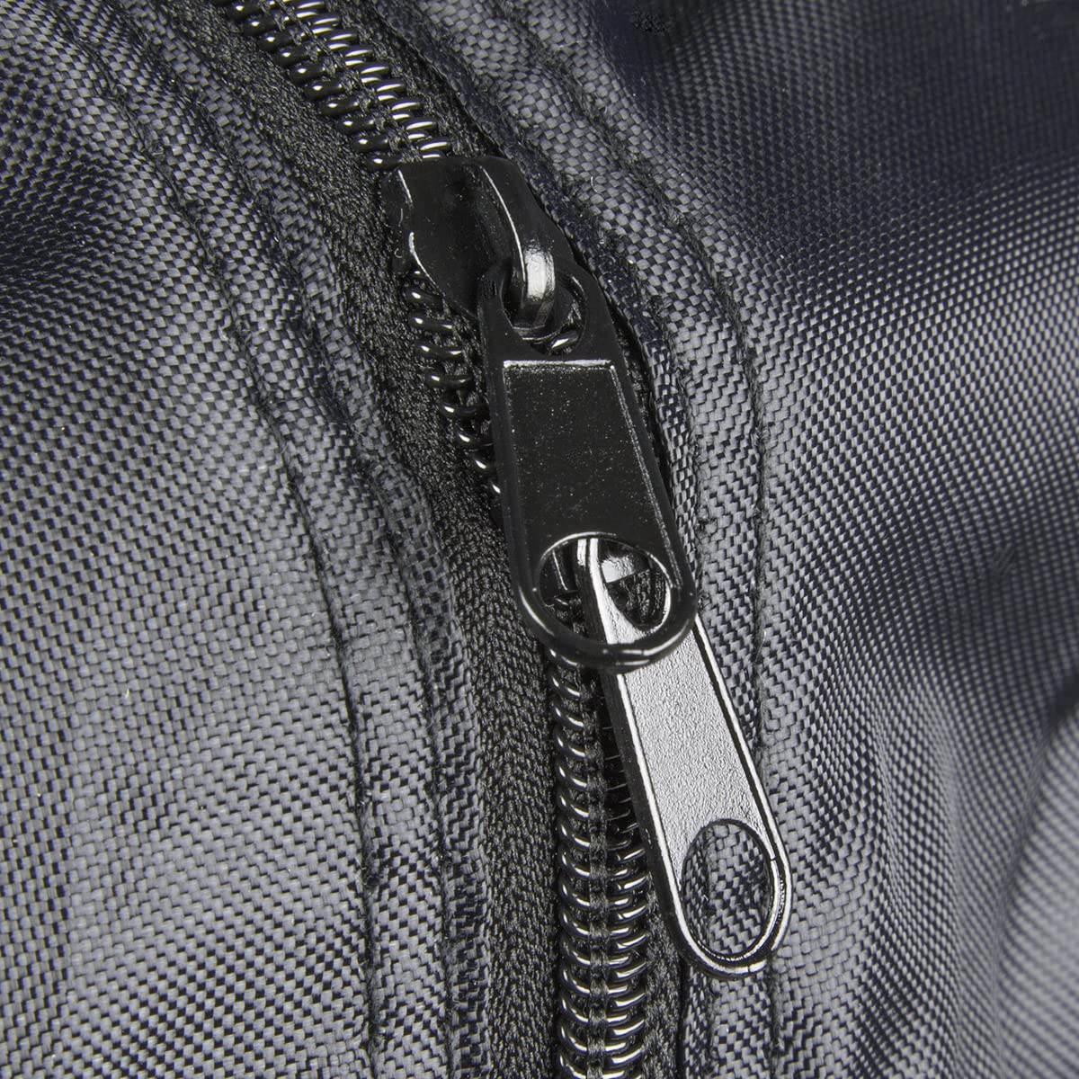 Raider helmet bag fleece lining close-up protecting helmet finish