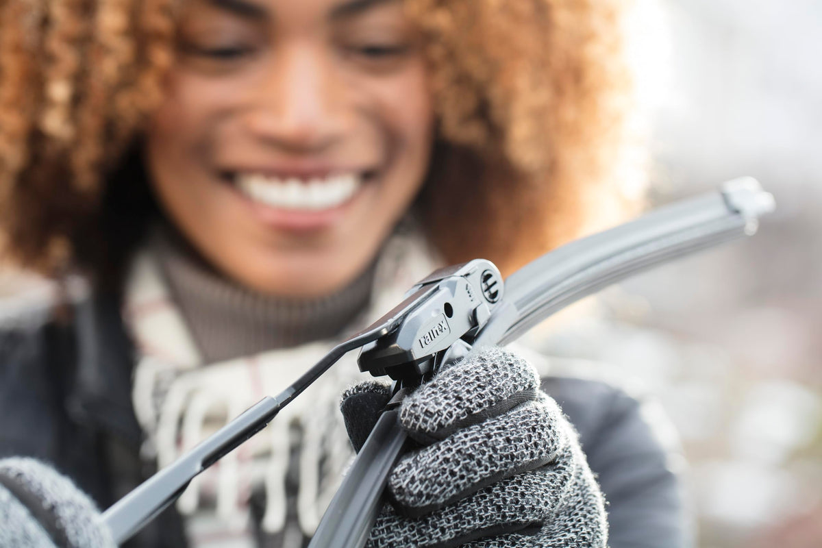 Rain-X beam profile detail demonstrating even pressure and improved windshield contact