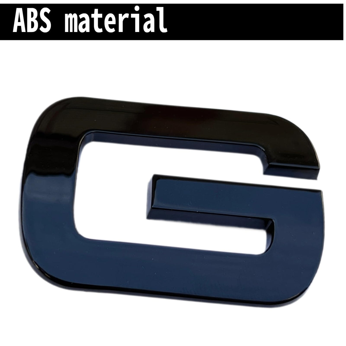 Generic Range Rover emblem installed on tailgate demonstrating weather resistance benefit
