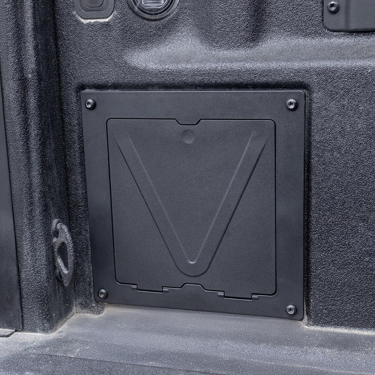 RAVOTOM front view cover showing OEM fit and clean protection