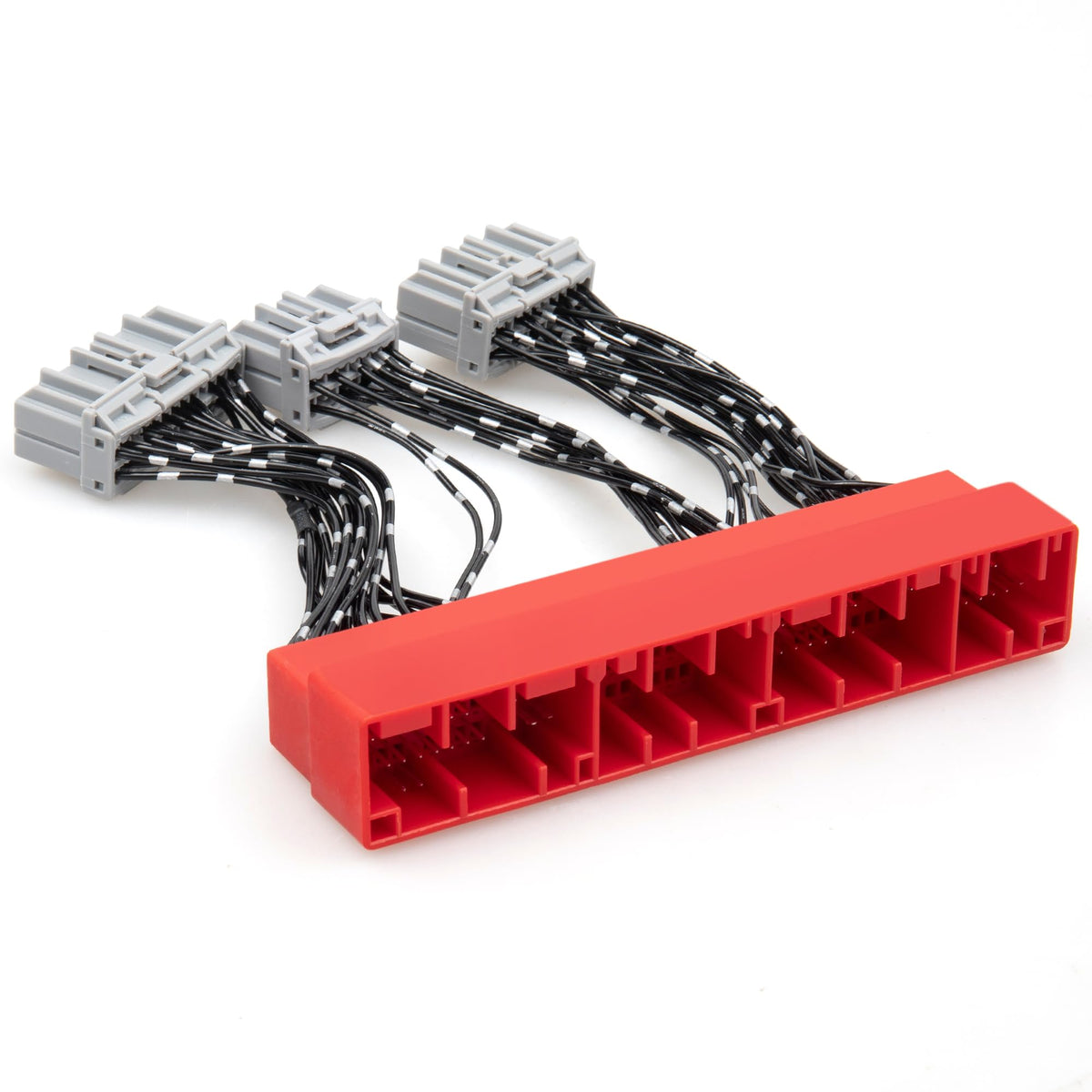 RED WOLF front plug and cable showing plug design and easy installation benefit