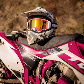 Relaxweex action shot on rider showing windproof protection and clarity