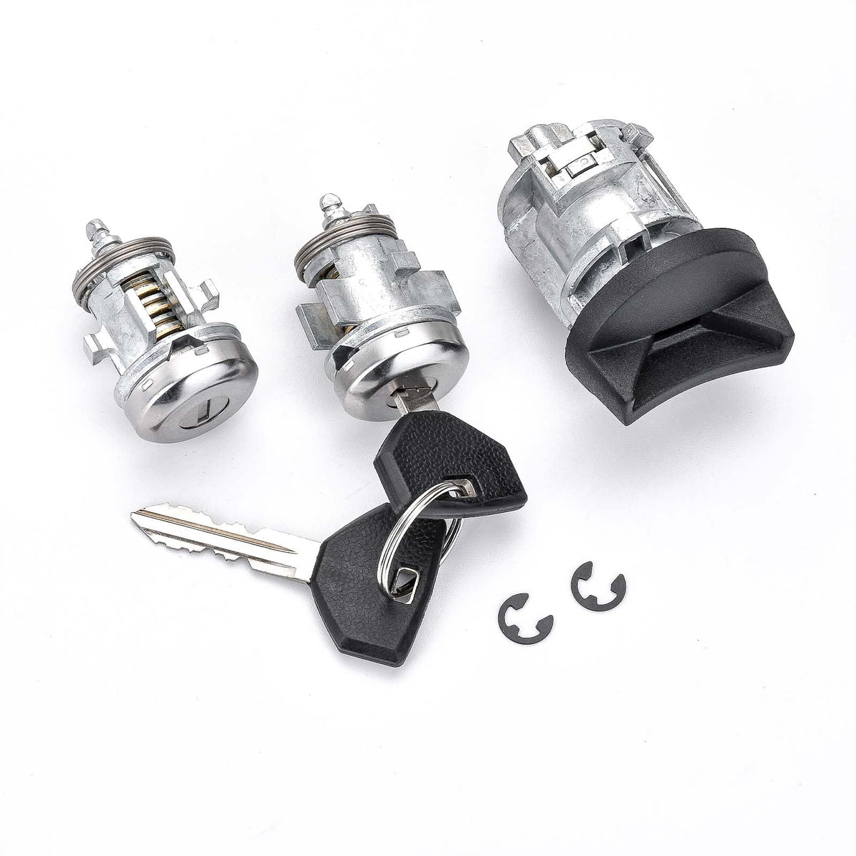 RHAOCZIYAUTO installation scene in garage showing professional or DIY replacement