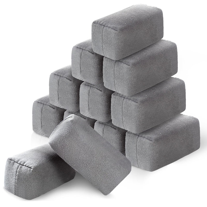 Riakrum front pack display showing twelve gray suede applicator pads and benefits