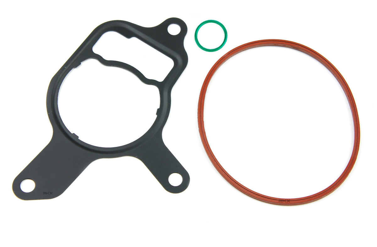 RKX installer holding seal during replacement showing easy, DIY-friendly benefit
