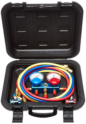 Robinair closeup of hose and 90-degree coupler highlighting durable fittings and easier access