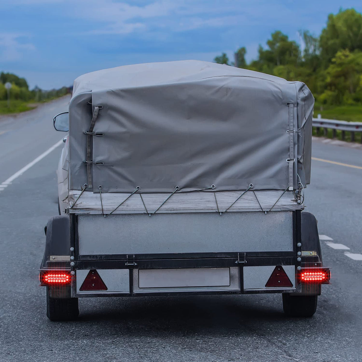 RONSTA camper trailer at night demonstrating bright LED visibility