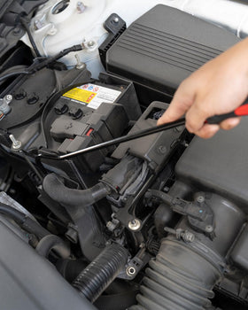 ROTATION tools alongside a ruler showing 16.5 inch extra‑long reach for deep access