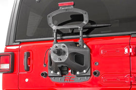 Rough Country installed on Jeep Wrangler JL demonstrating 35" spare clearance benefit