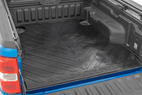 Rough Country close-up of textured non-slip surface for secure hauling