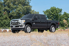 Rough Country side profile of leveled F-350 showing balanced appearance