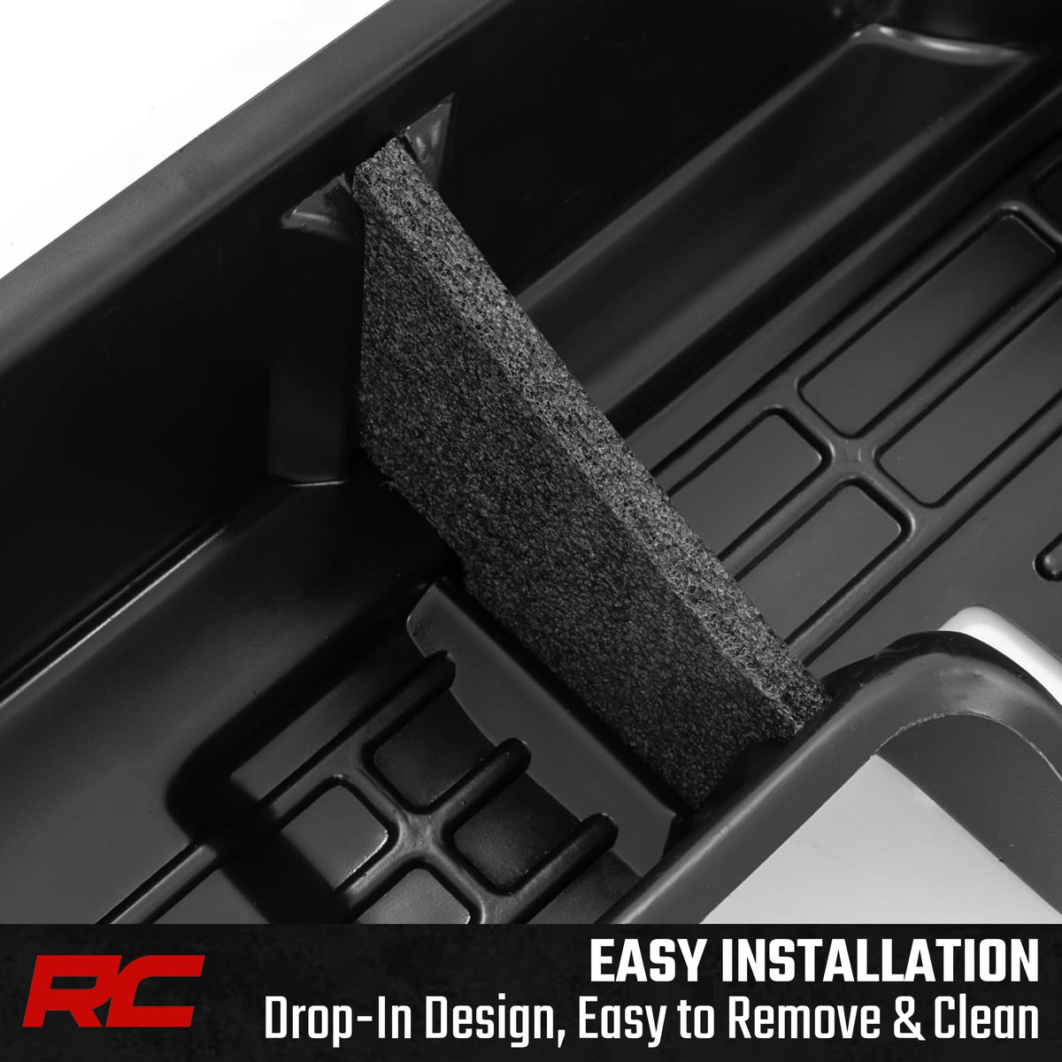 Rough Country optional lockable lid on tray securing valuable tools