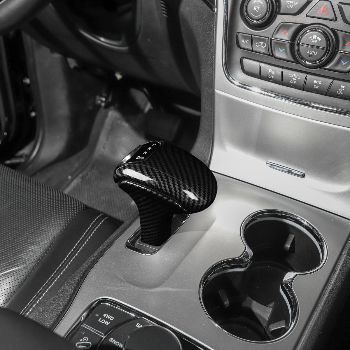 RT-TCZ lifestyle cabin shot in Jeep Grand Cherokee showing upgraded interior appeal