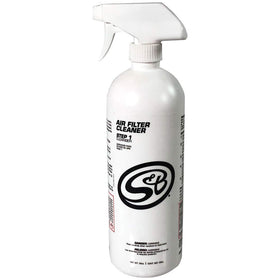 S&B trigger cleaner spraying on foam filter during maintenance for faster cleaning