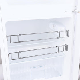 Safoner front view of tension bars showing packaging and kit for secure storage
