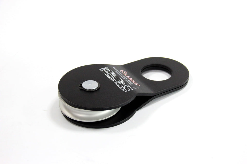 SALMAN front view of snatch block showing compact design and easy handling benefit