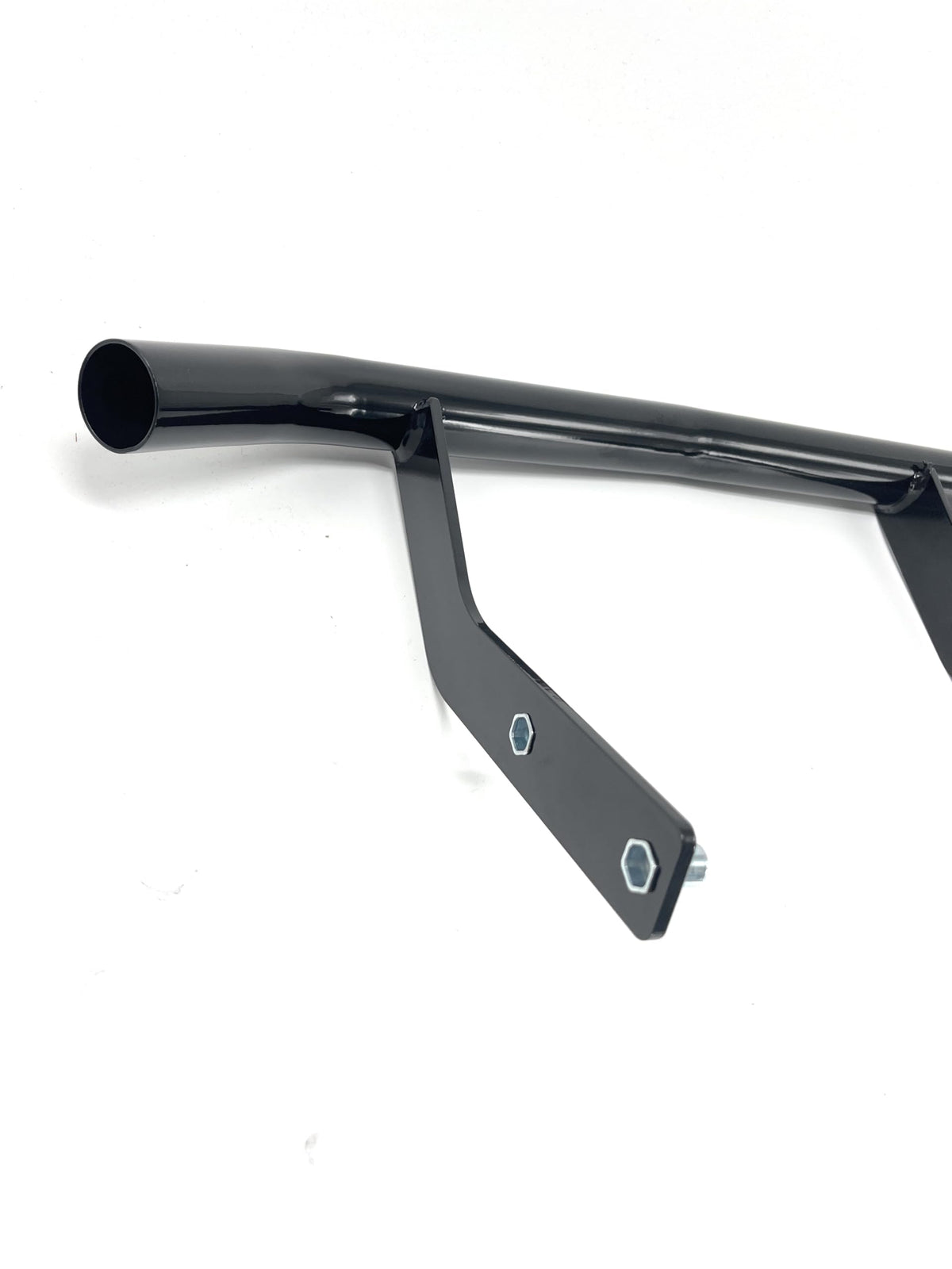SDYYDS bumper side profile showing wraparound coverage and impact deflection