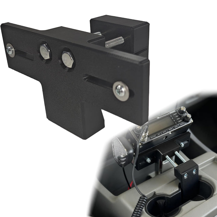semihacker front view showing radio mounted securely and tidy cockpit