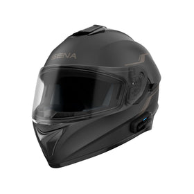 Sena OutForce front view showing matt black shell and visor, offering stylish protection