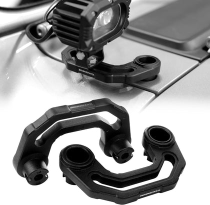 SEVEN SPARTA front mounting bracket on Jeep showing sturdy fit and neat look