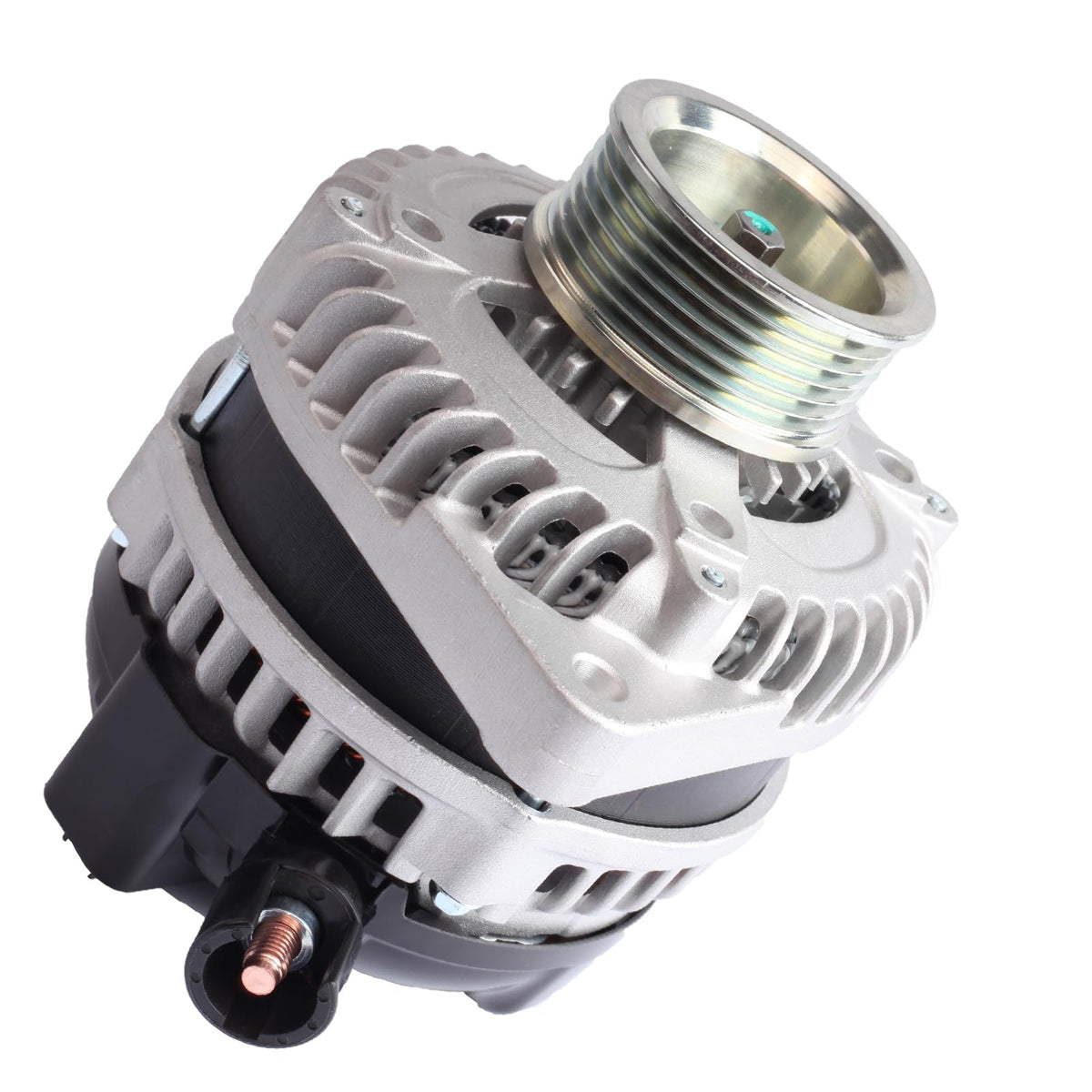 SHICHU alternator front view showing housing and mounting, confirming fitment