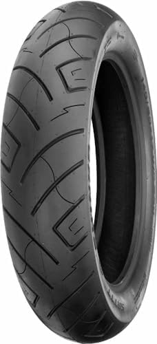 Shinko SR777 HD tread close-up displaying siping and grooves for improved grip