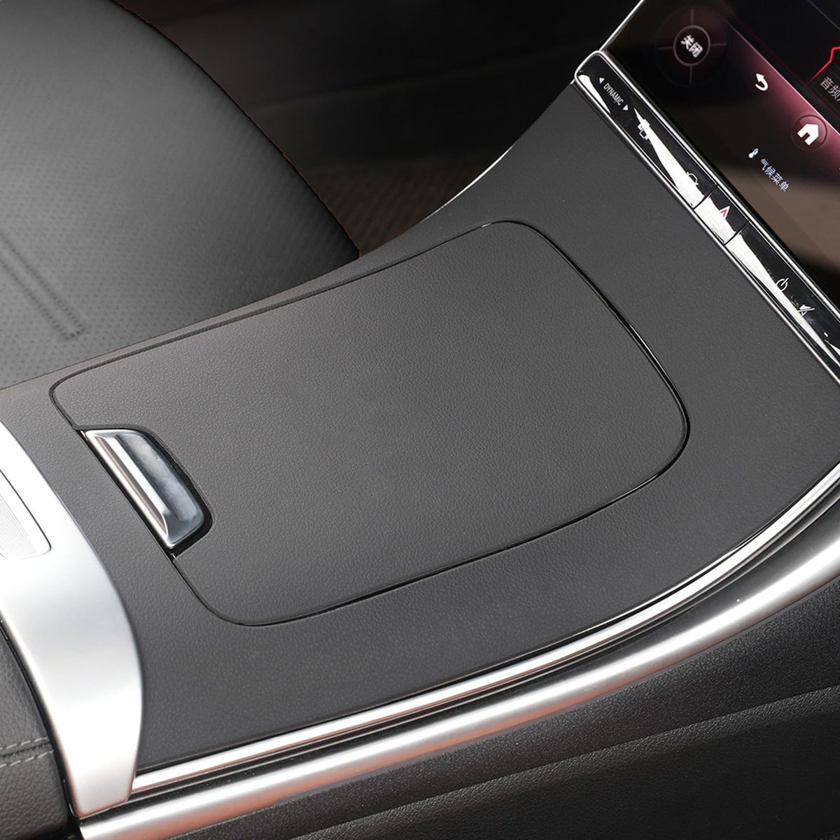 Singkin front console view showing tailored fit and protection