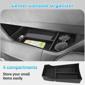 Sinminou installed in Nissan Rogue console overhead showing clutter reduction